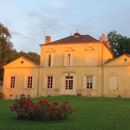Eynesse Aux Trois Fontaines B&B 외부 사진